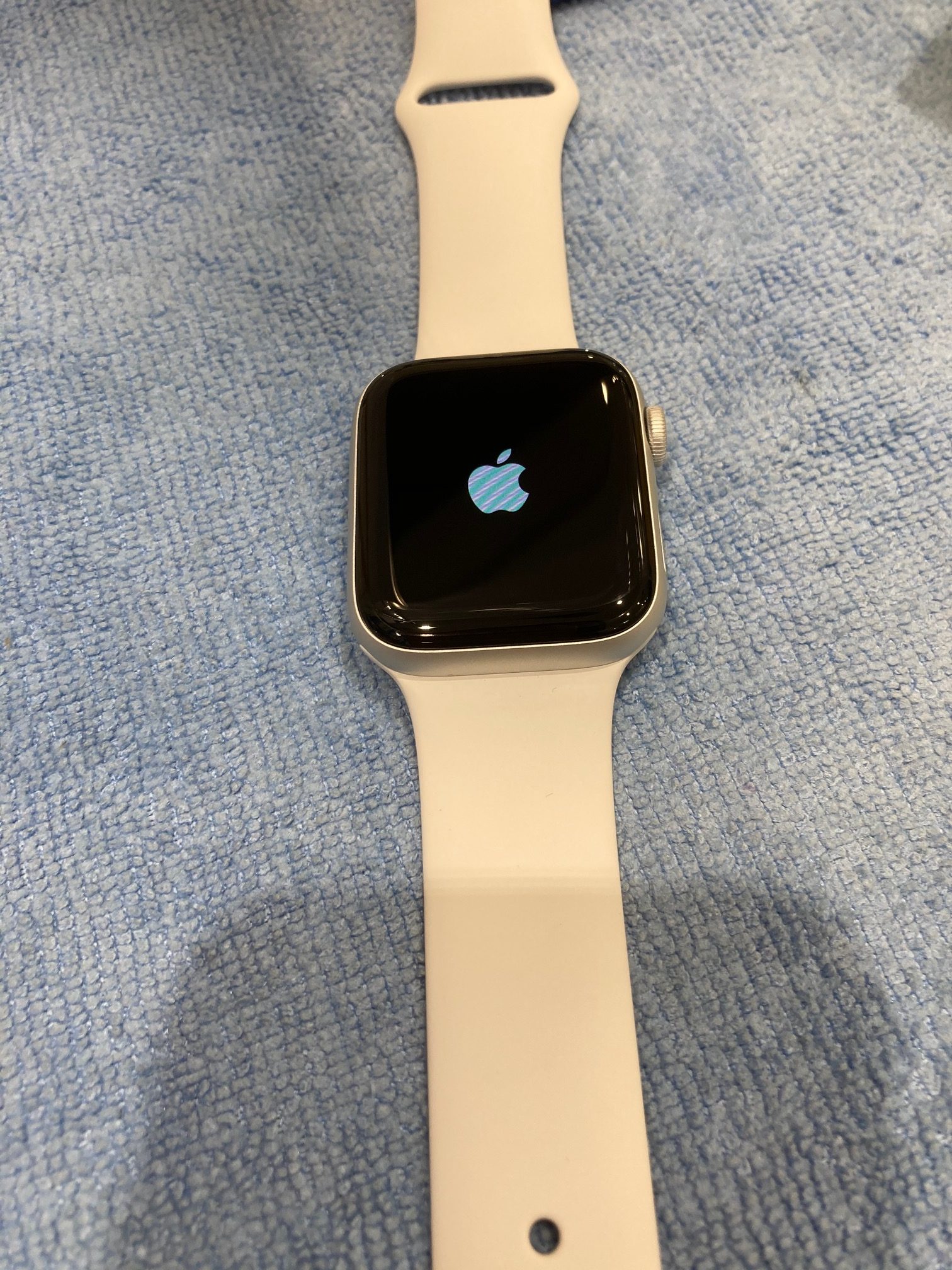 Apple Watchにもガラスコーティングは施工できます！知らない間に 